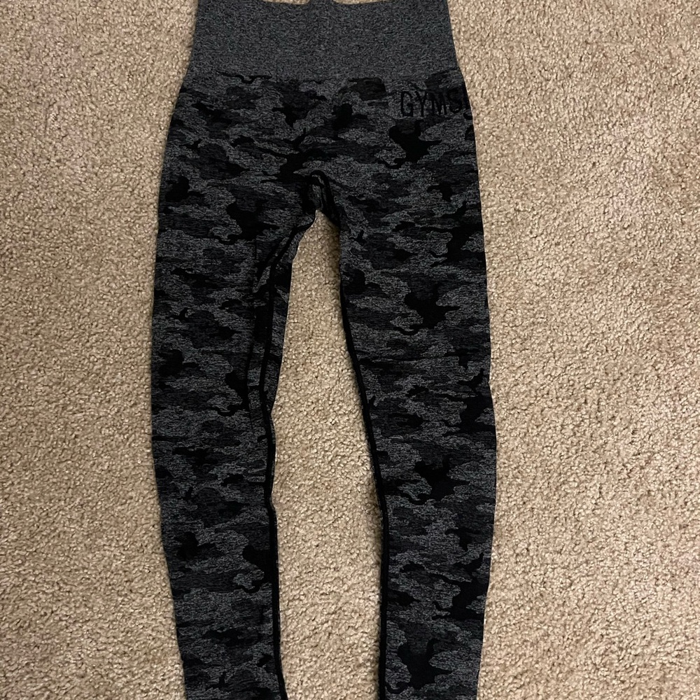 Gymshark Camo Seamless Leggings- Black